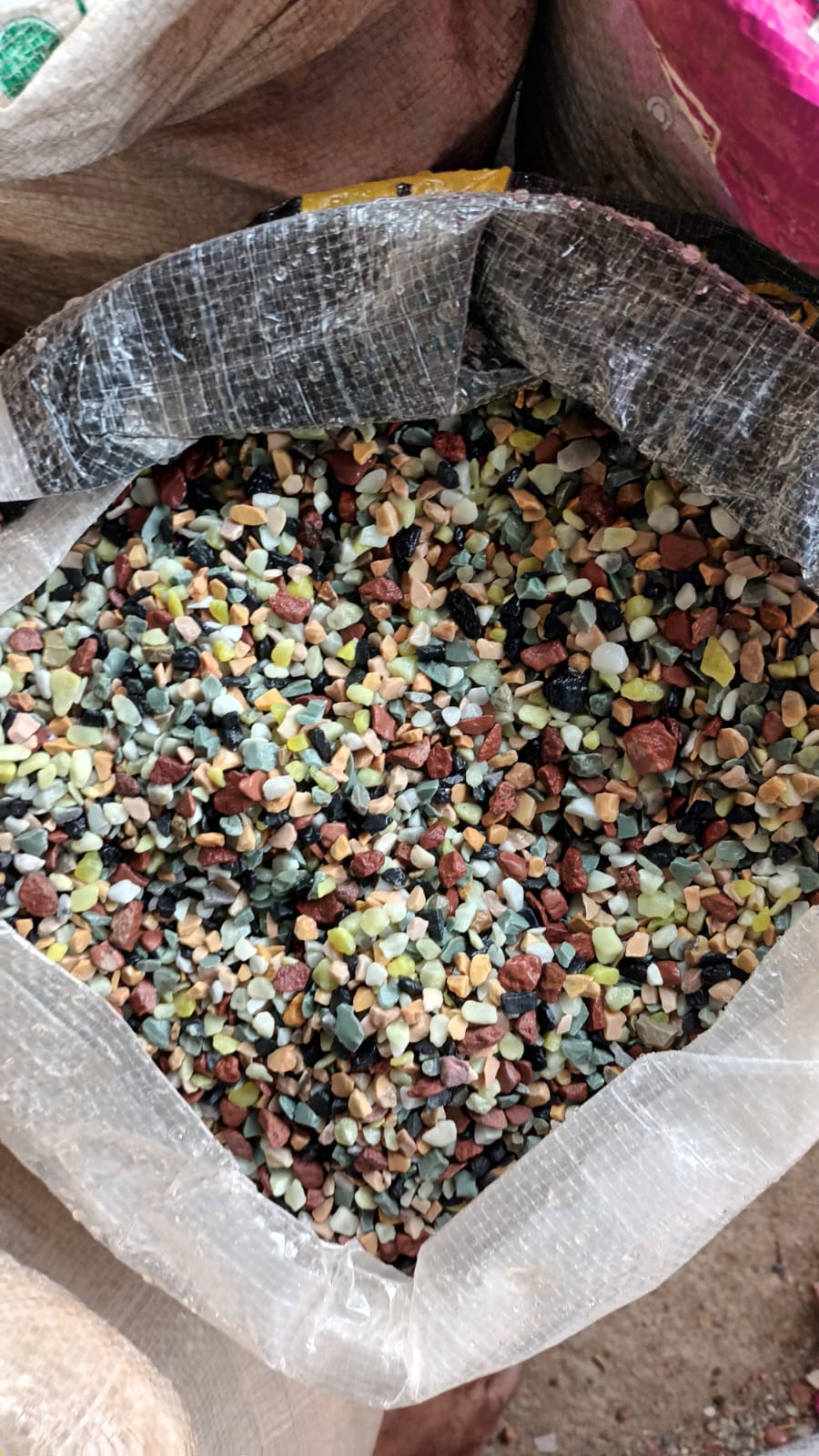 Gravel 8